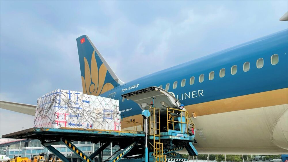 Investment Opportunities in the Vietnamese Airline Sector